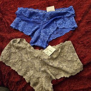NWT Fredericks of Hollywood Lace Panties lot of 2 S Small NEW FoH